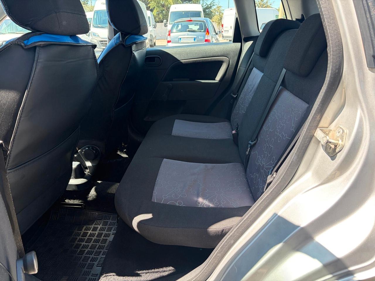 Ford Fiesta 1.4 TDCi 5p. Ghia