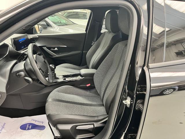 PEUGEOT 2008 PureTech 100 S&S Allure pari al nuovo!