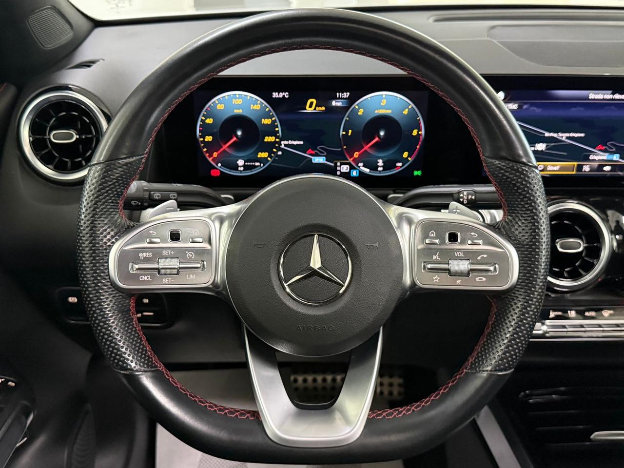 Mercedes-Benz GLB 200 Premium 200 D GLB #11397