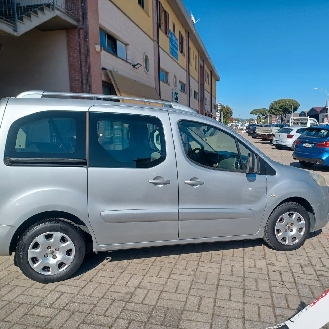 OTTIMO BERLINO 1.6 TDI DISTRIBUZIONE FATTA