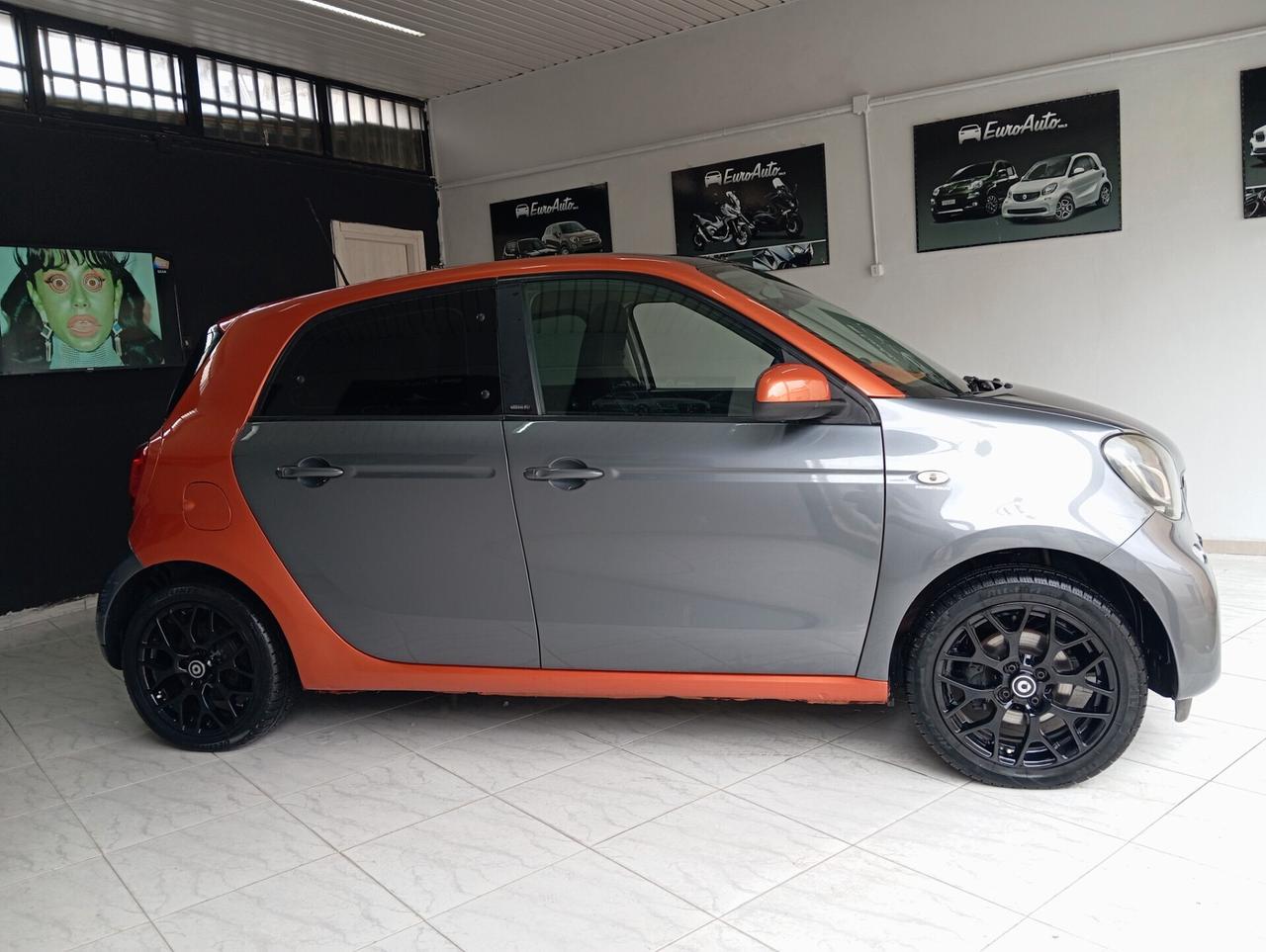 Smart ForFour 1.0 benzina 2015 CON GARANZIA