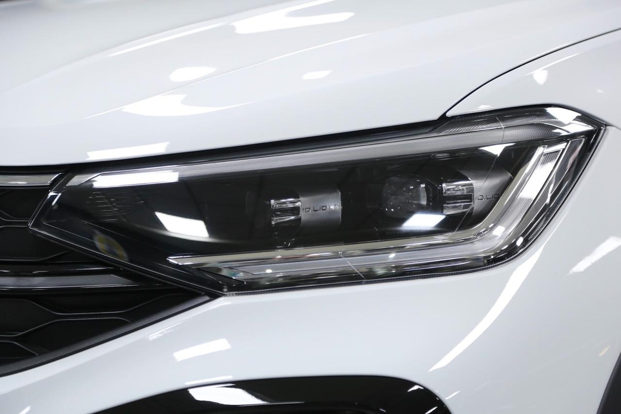 Volkswagen Taigo R-Line Plus 1.0 TSI 115 cv