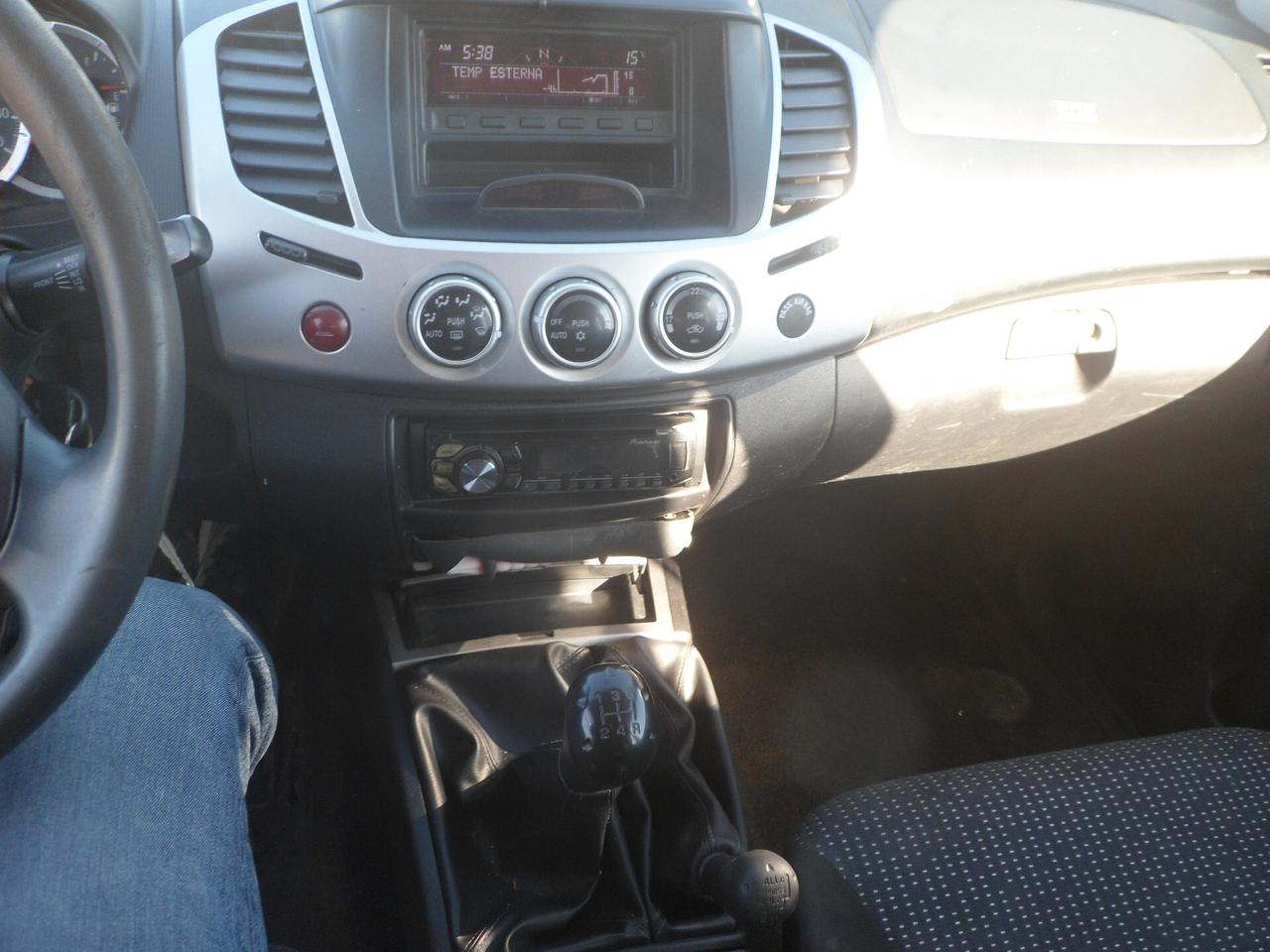 Mitsubishi L200 4x4 ribaltabile nuovo