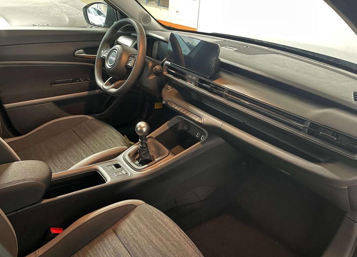 Jeep Avenger 1.2 Turbo 100 CV AUTO A NOLEGGIO