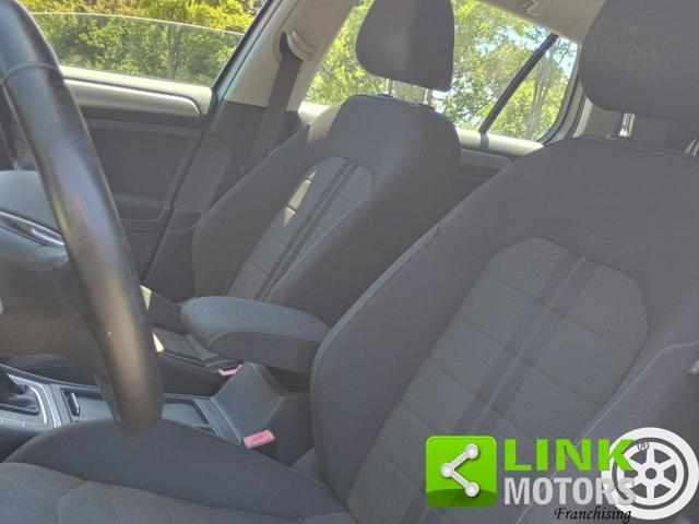 VOLKSWAGEN Golf Business 1.4 TSI 140 CV DSG 5p. Highline BlueMot.