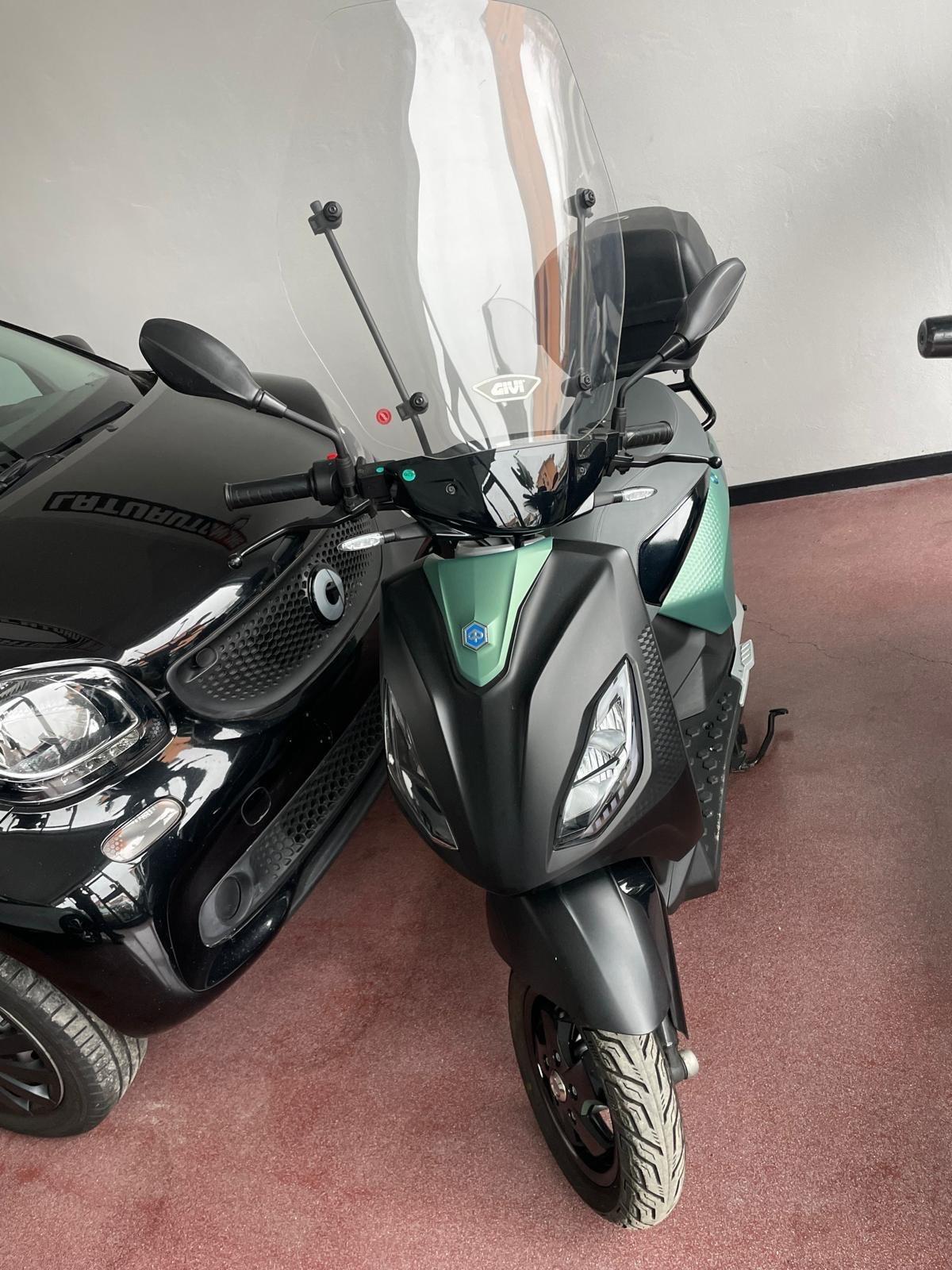 Piaggio 1