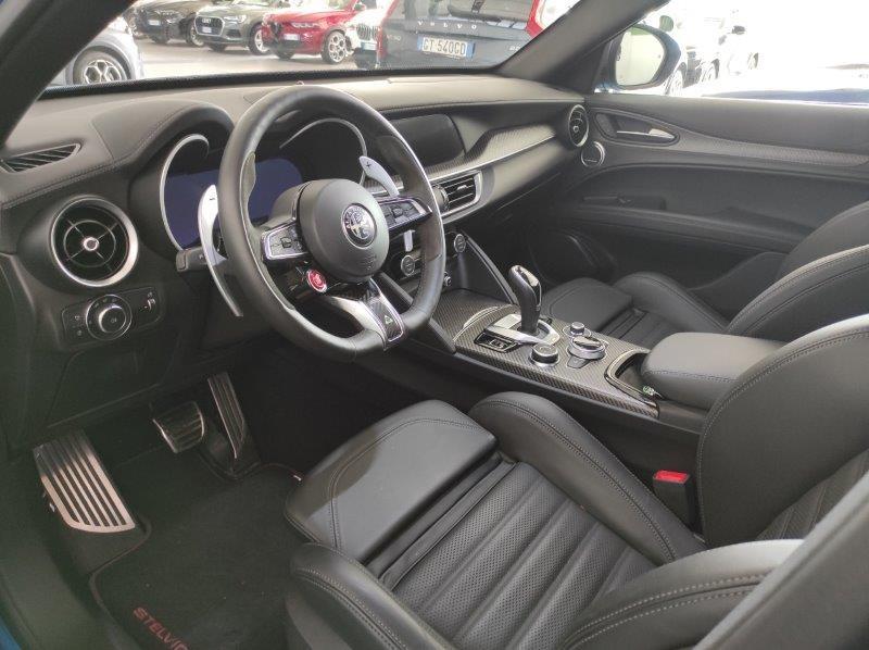 ALFA ROMEO Stelvio - Stelvio 2.9 Bi-Turbo V6 520 CV AT8 Q4 Quadrifoglio