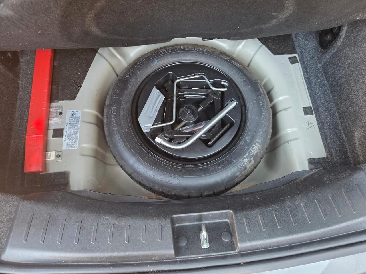 Lancia Ypsilon 1.2 Silver 17.000 KM