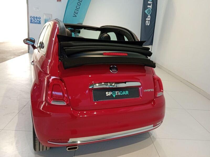 FIAT 500C 1.0 Hybrid Dolcevita