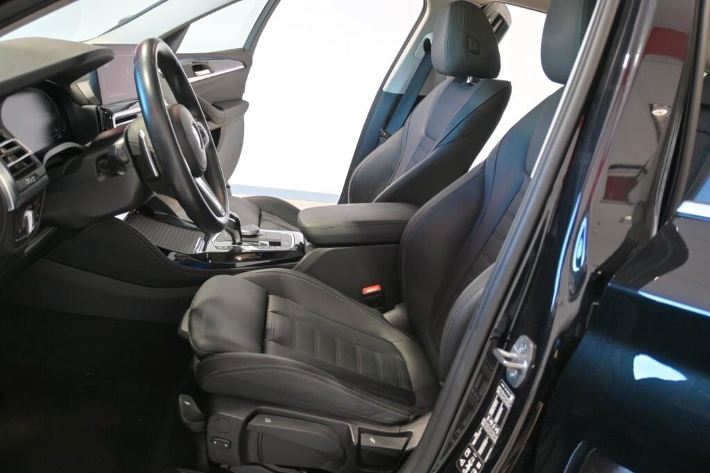 BMW X4 30D 286CV STEPTRONIC 48V X-DRIVE BUSINESS ADVANTAGE ( FARI LED ADATTIVI - BMW DIGITAL COCKPIT - TETTO PANORAMICO APR. - PELLE - AMBIENT LIGHTS - CLIMA TRIZONA - CRUISE - NAVI - MIRROR - PARK ASSISTANT - TELECAMERA 360 - CERCHI 18 )