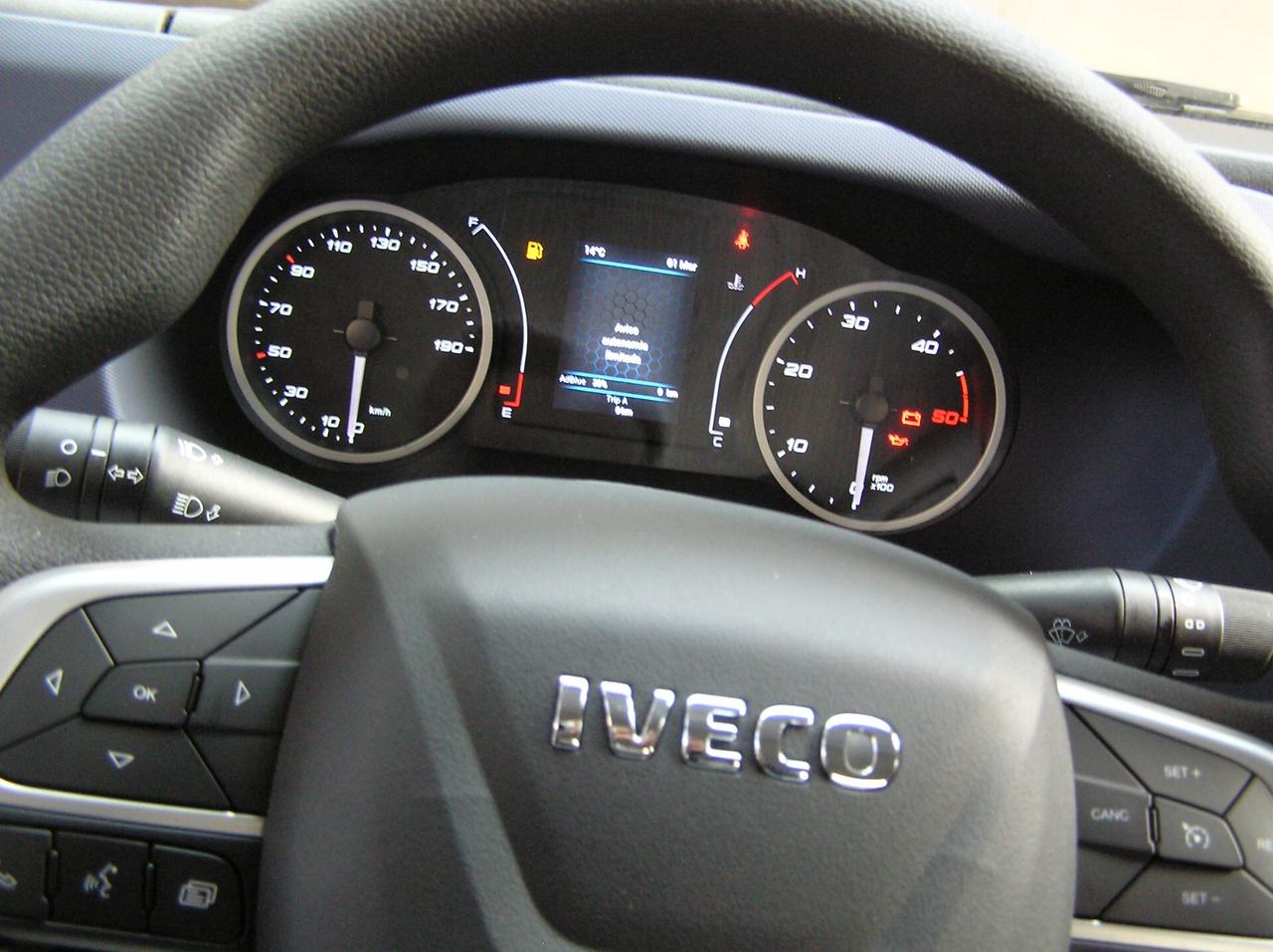Carro attrezzi Daily 35C18 KM0 NUOVO PACK CONNECT scarrabile