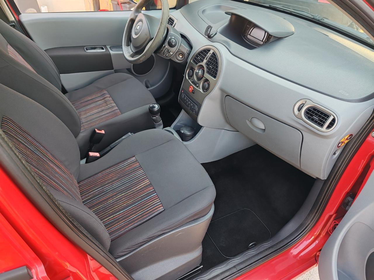 Renault Modus 1.2 16V GPL" 2009