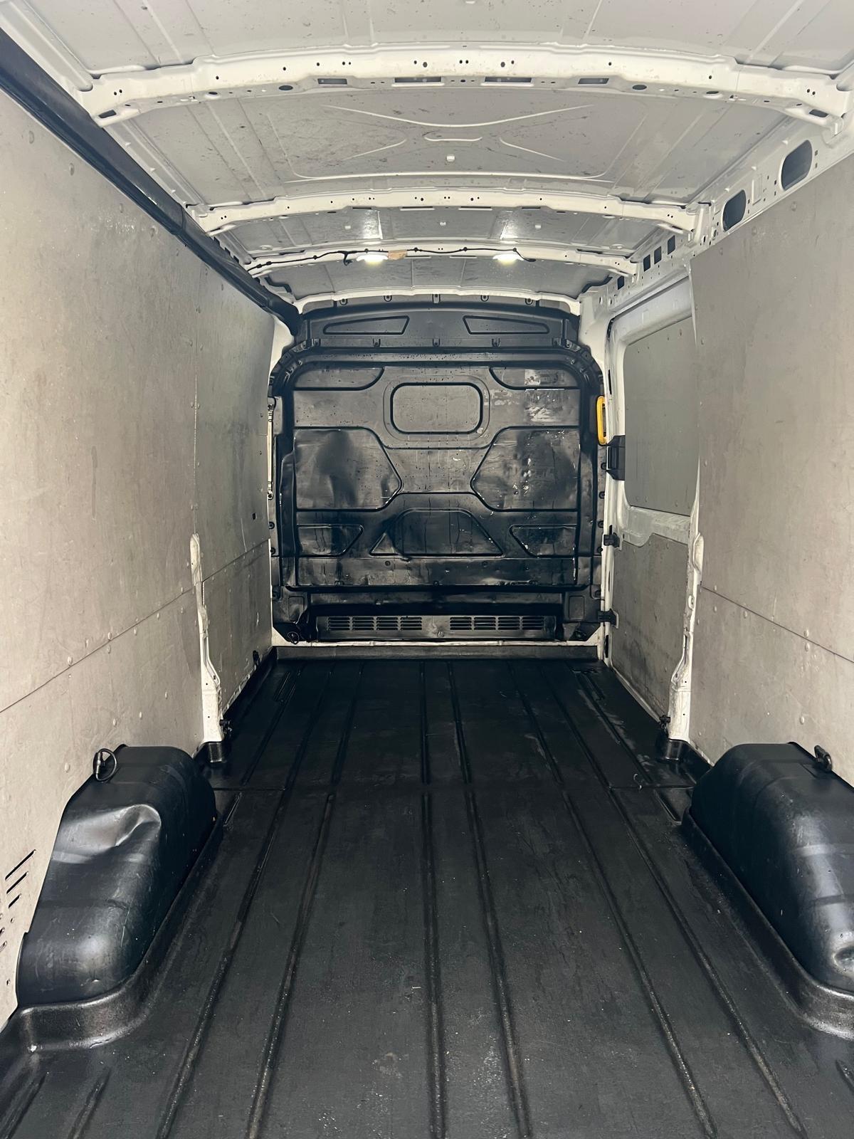 Ford Transit 330 2.0TDCi EcoBlue PL-TM Furgone Trend