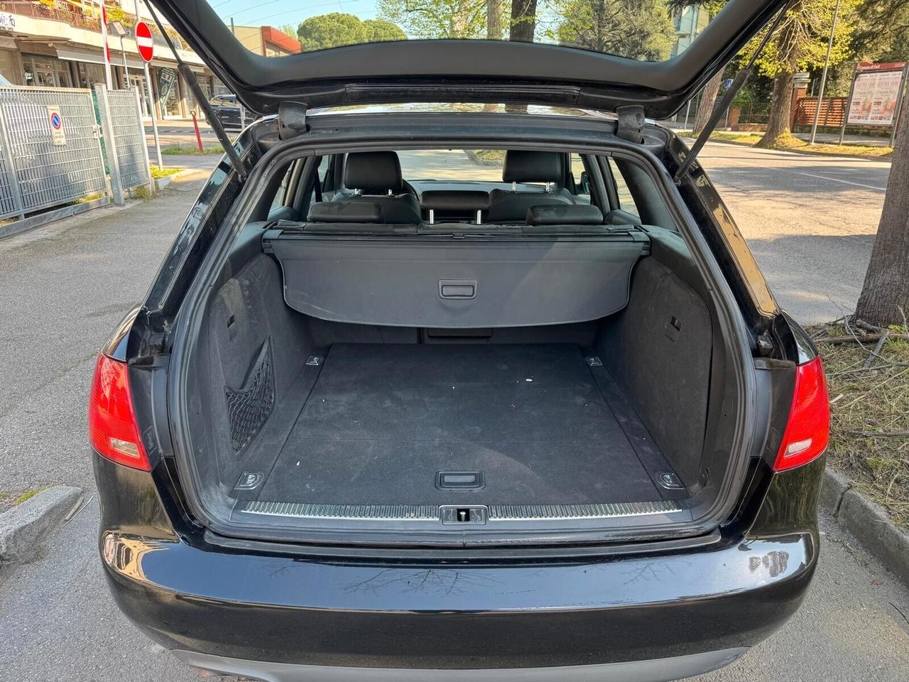Audi A4 2.0 TDI Avant S-LINE GARANZIA 12 MESI