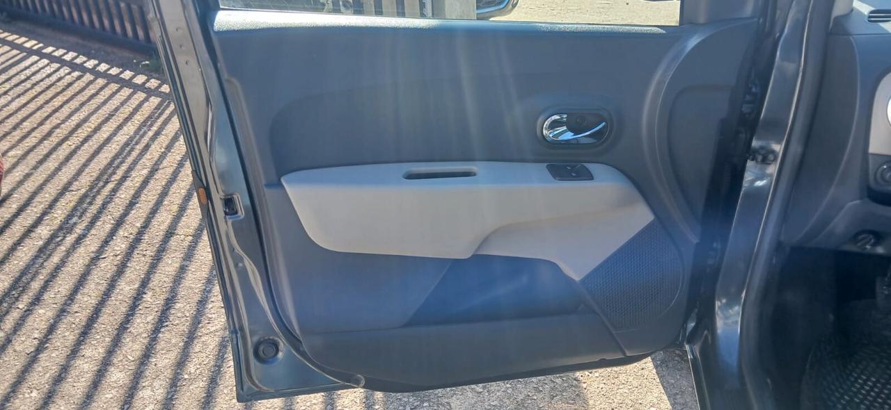 Dacia Lodgy 1.5 dCi 110CV 7 posti Lauréate - 2013
