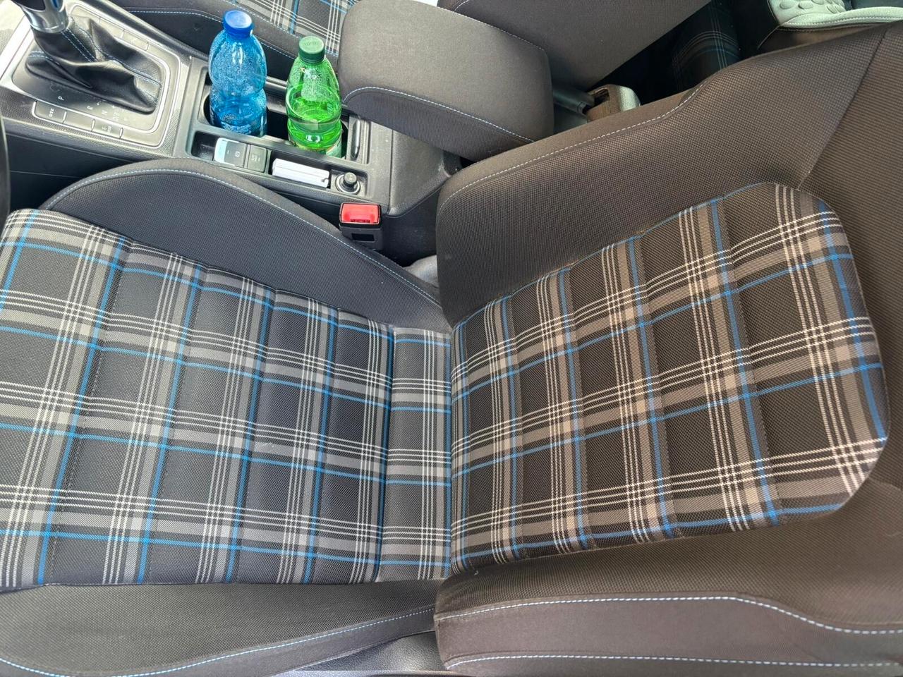 Volkswagen Golf 7° GTE 1.4 TSI DSG Hybrid - 2016