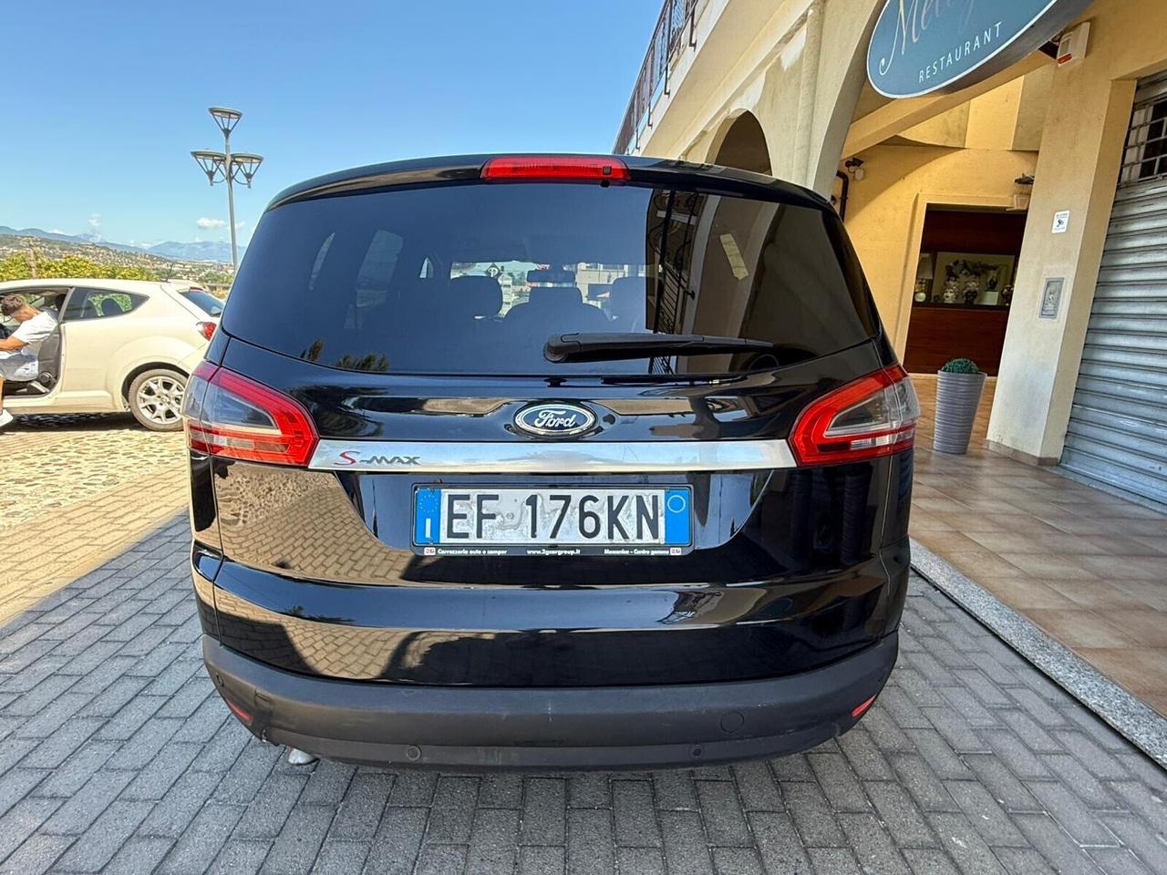 Ford S-Max 2.0 TDCi 115CV Titanium Restayling 2011