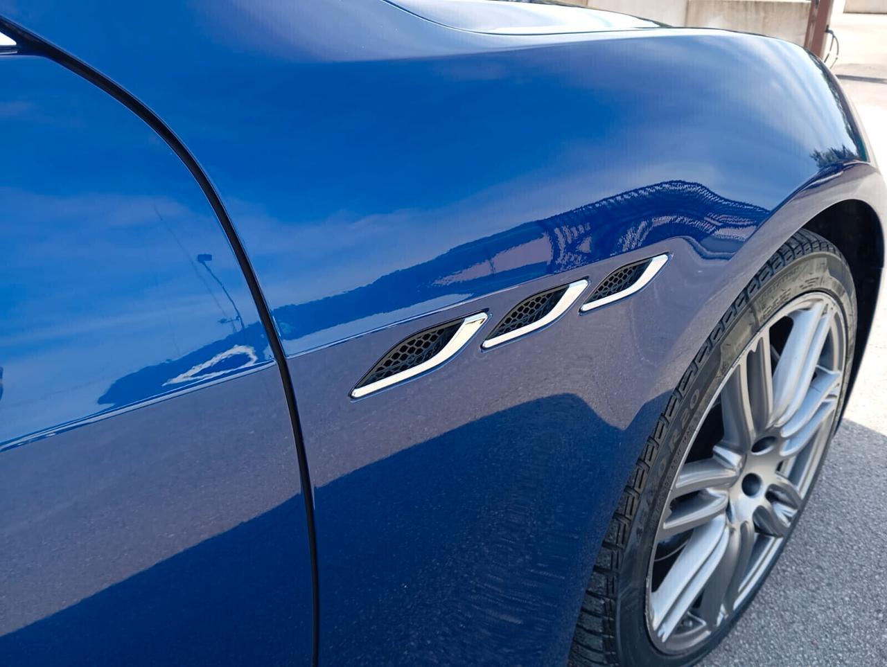 Maserati Ghibli V6 Diesel Gransport