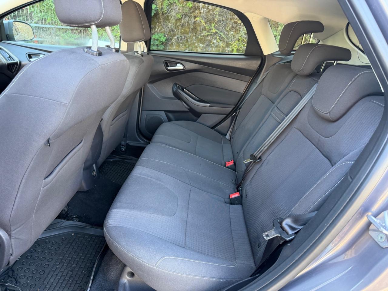 Ford Focus 1.6 TDCi 115 CV Titanium - 2012 gancio traino