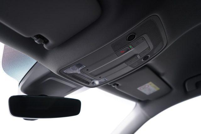 AUDI Q2 30 TDI 116cv S Line Edition Identity Black