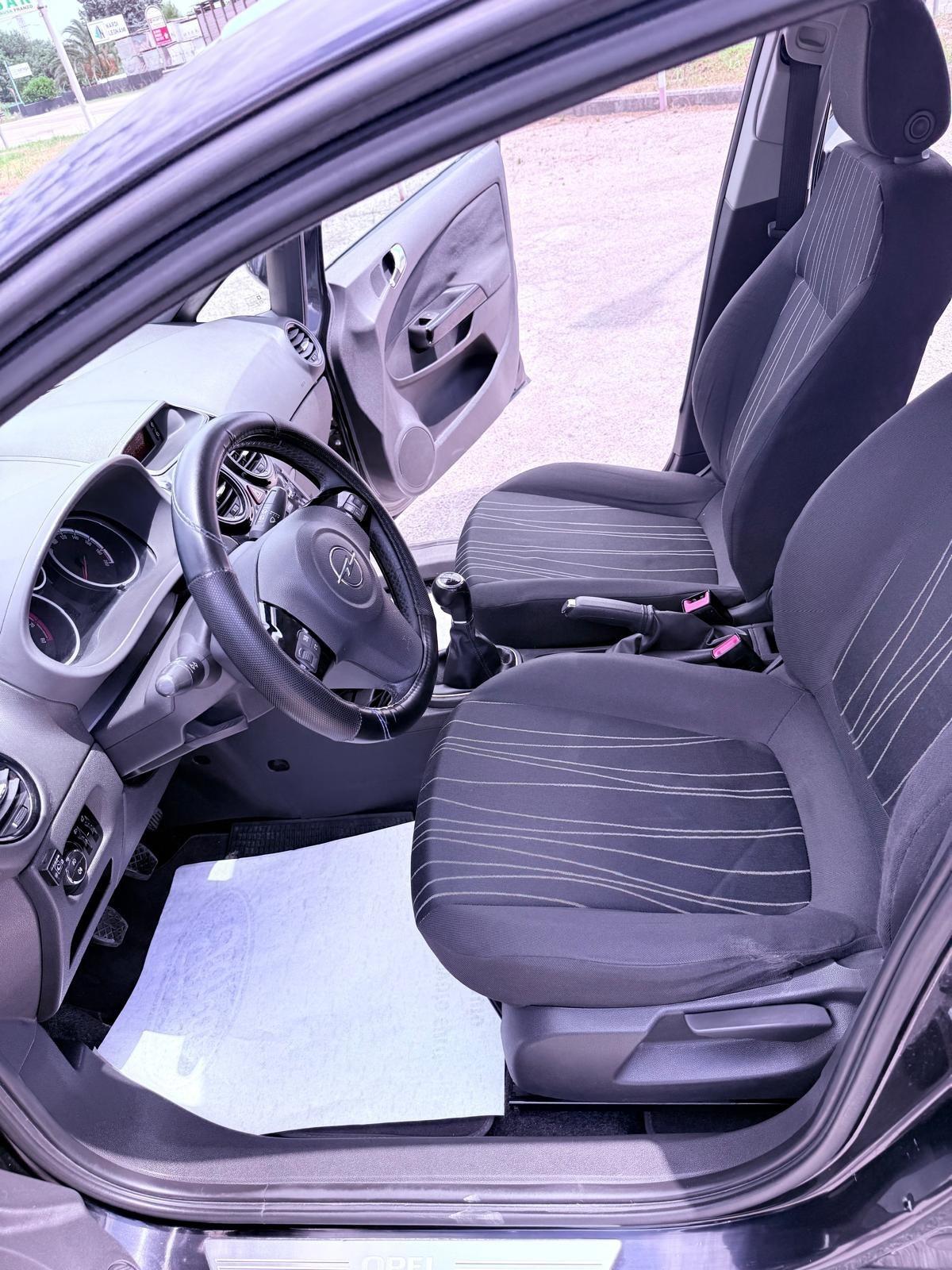 Opel Corsa 1.2 80CV 5 porte GPL-Ok neopatentati