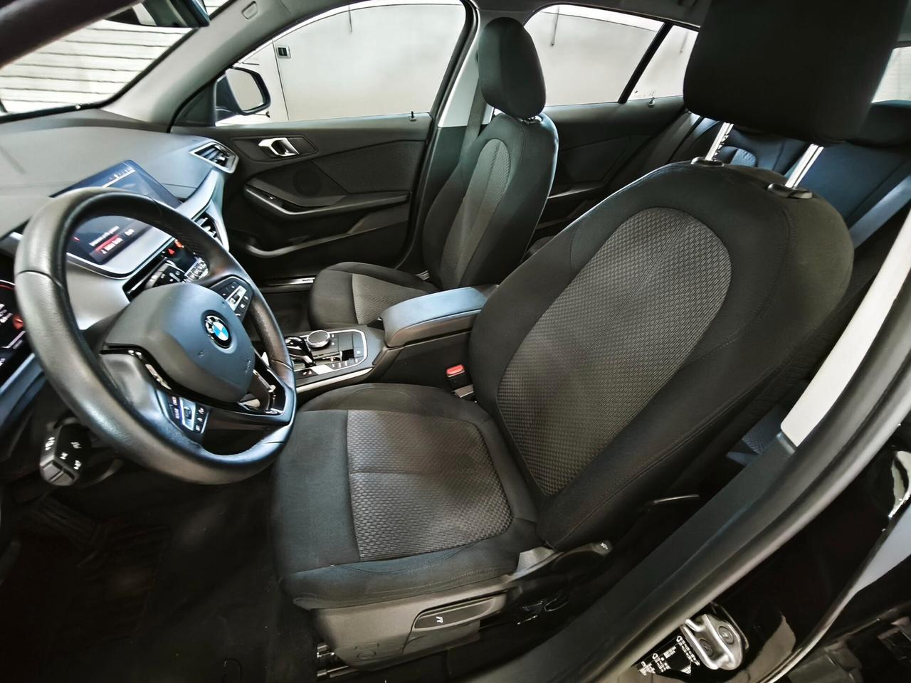 Bmw 116 116d 5p. Business Advantage Aut.