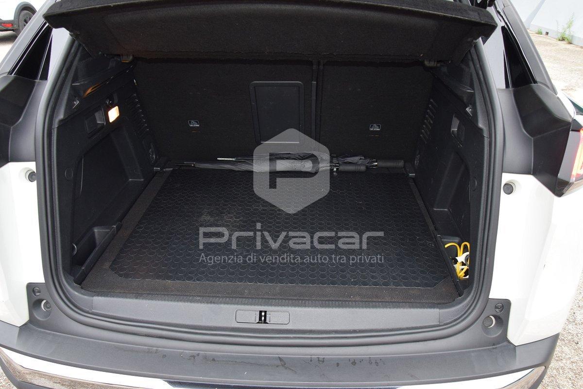 PEUGEOT 3008 BlueHDi 130 S&S Allure