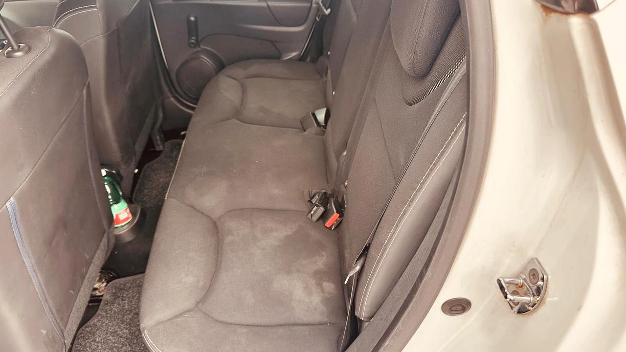 Renault Clio 1.2 75CV 5 porte Costume National