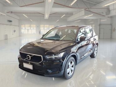 VOLVO XC40 D3 AWD automatico Business