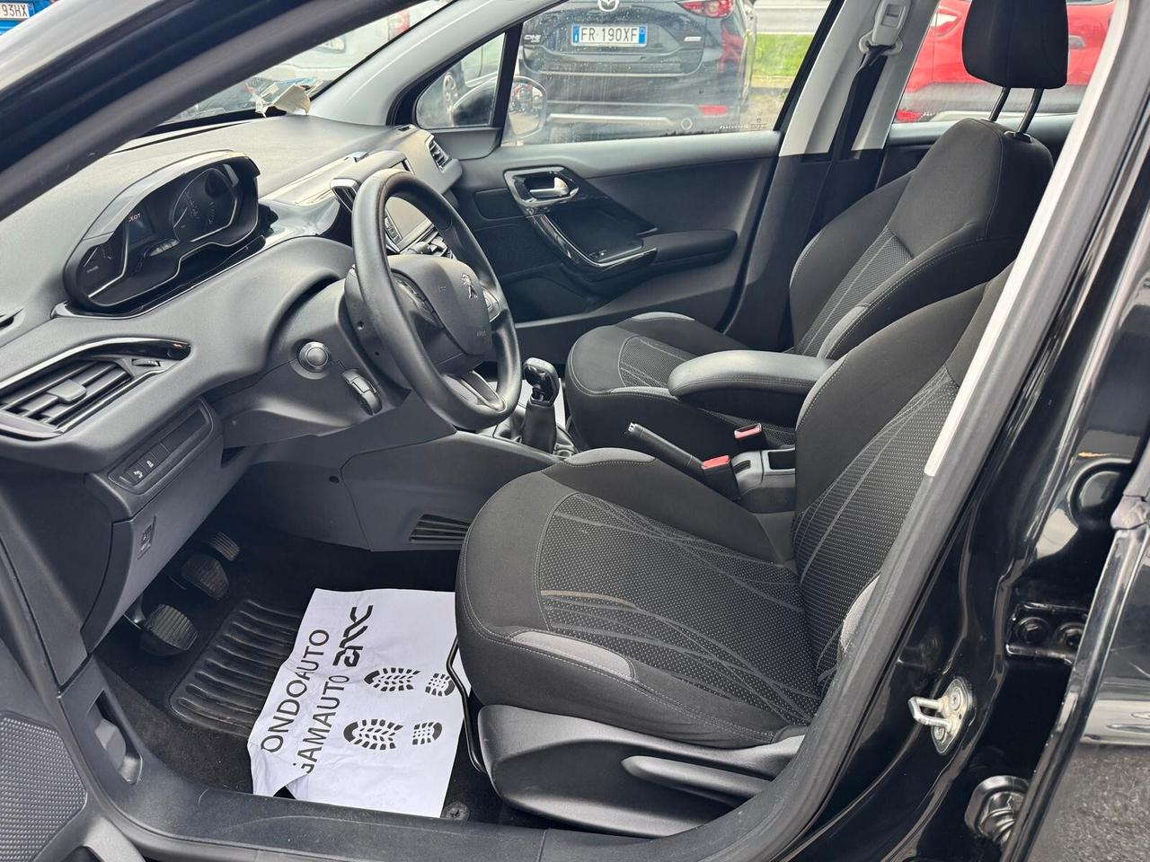 Peugeot 208 1.2 VTi 82 CV 5 porte Access