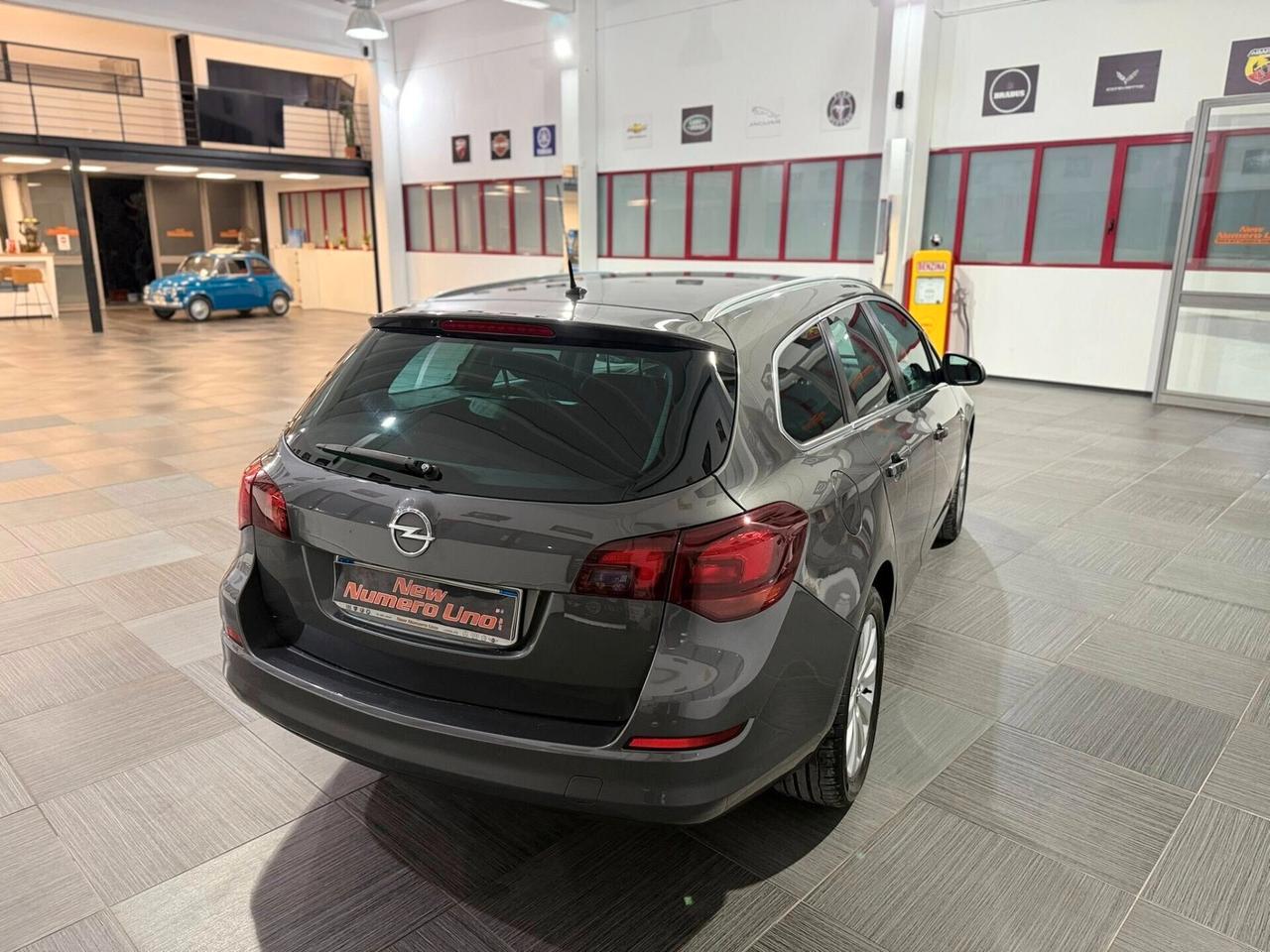 Opel Astra 1.7 Cdti 110cv cosmo tourer 2012