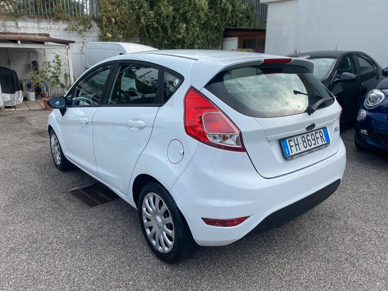 Ford Fiesta 1.5 TDCi 95CV 5 porte ST-Line