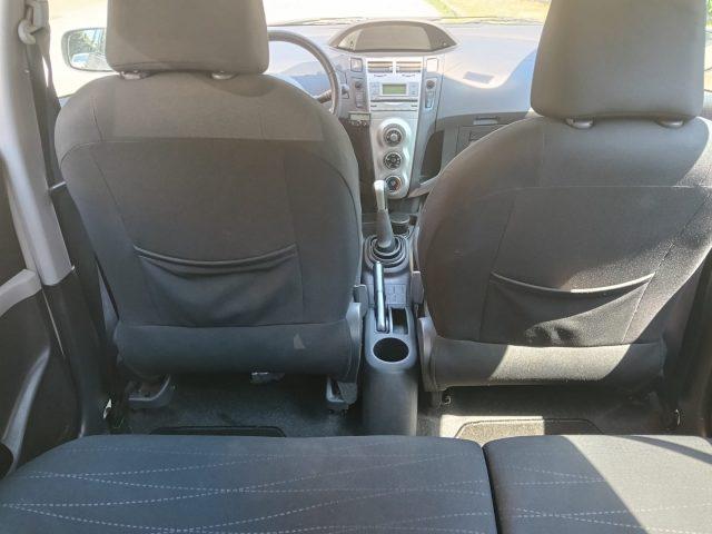 TOYOTA Yaris 1.3 5 porte Sol *uniproprietario* km 79000!!