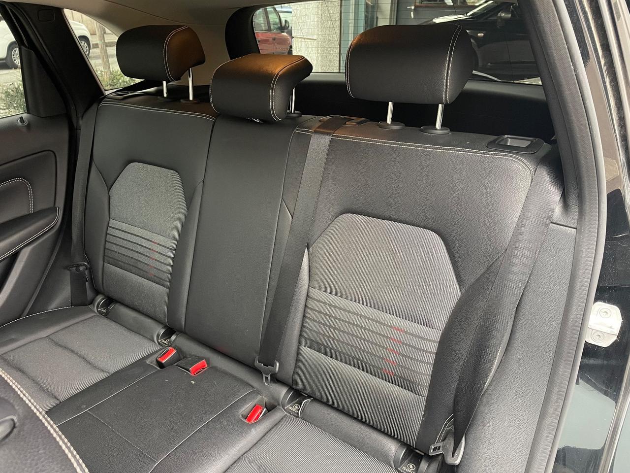 Mercedes-benz B 180 d Automatic Premium/GARANZIA