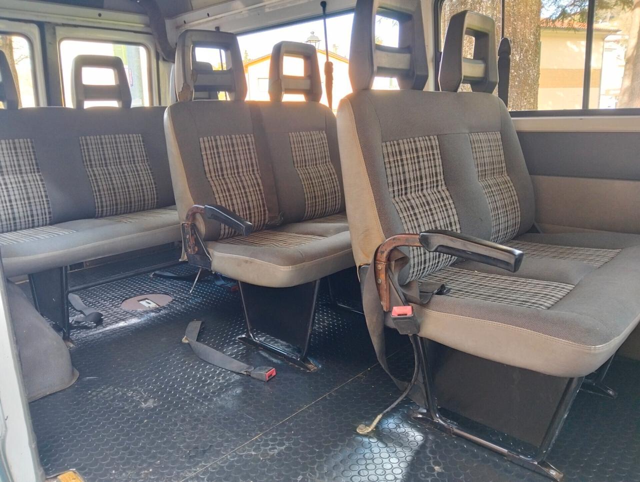 Mercedes-benz MB 100 9 posti