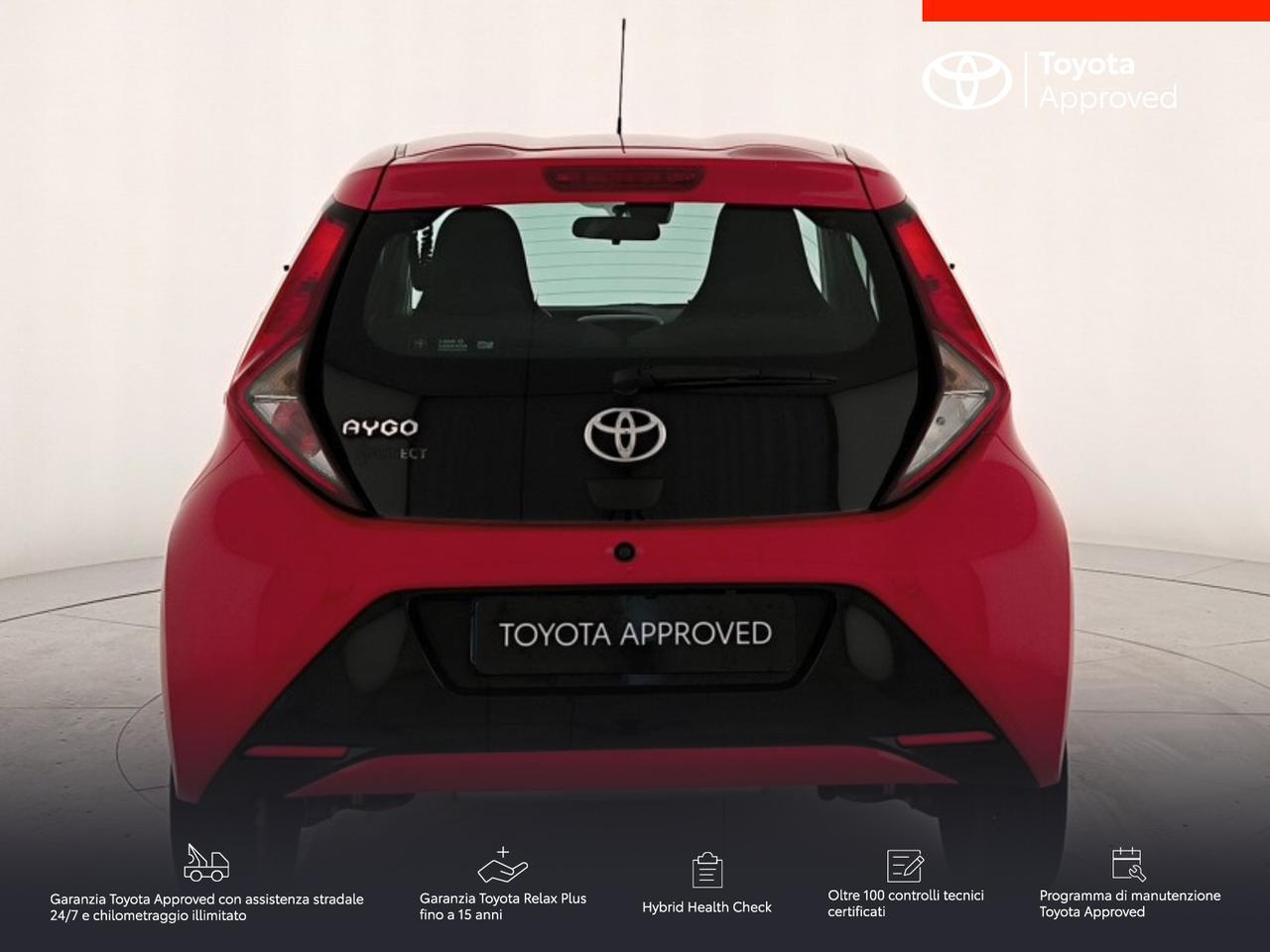 Toyota Aygo 5p 1.0 x-play 72cv