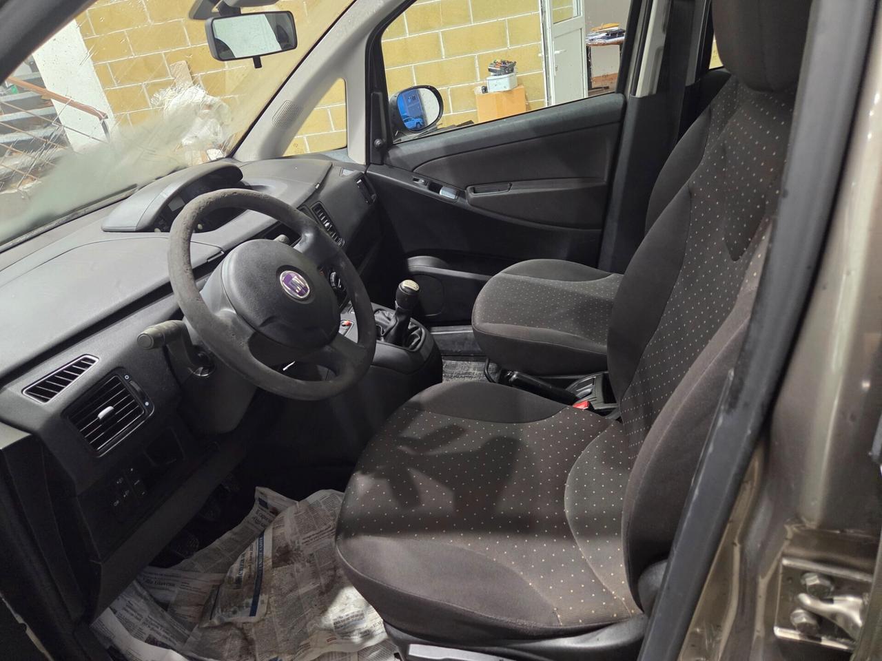 Fiat Idea 1.3 Multijet 16V 90 CV BlackStar