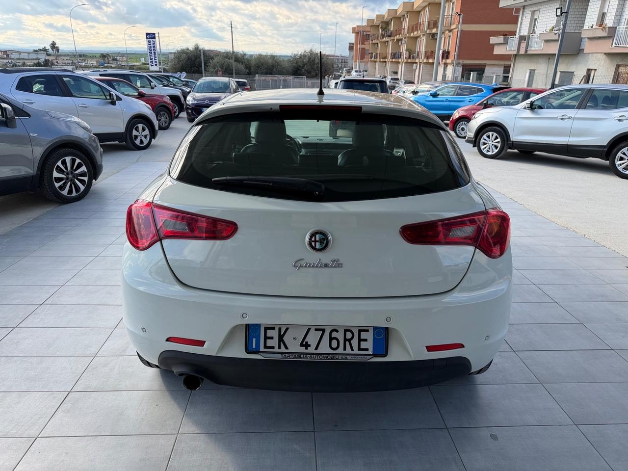 Alfa Romeo Giulietta 1.6 JTDm-2 105 CV Exclusive