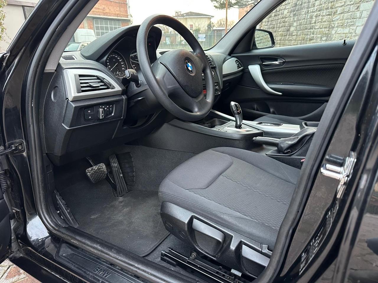 Bmw 116 116d 5p. Sport neopatentato