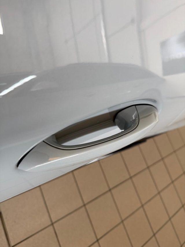 BMW M4 Competition M xDrive Cabrio /CARBONIO/LED/M DRIVE/