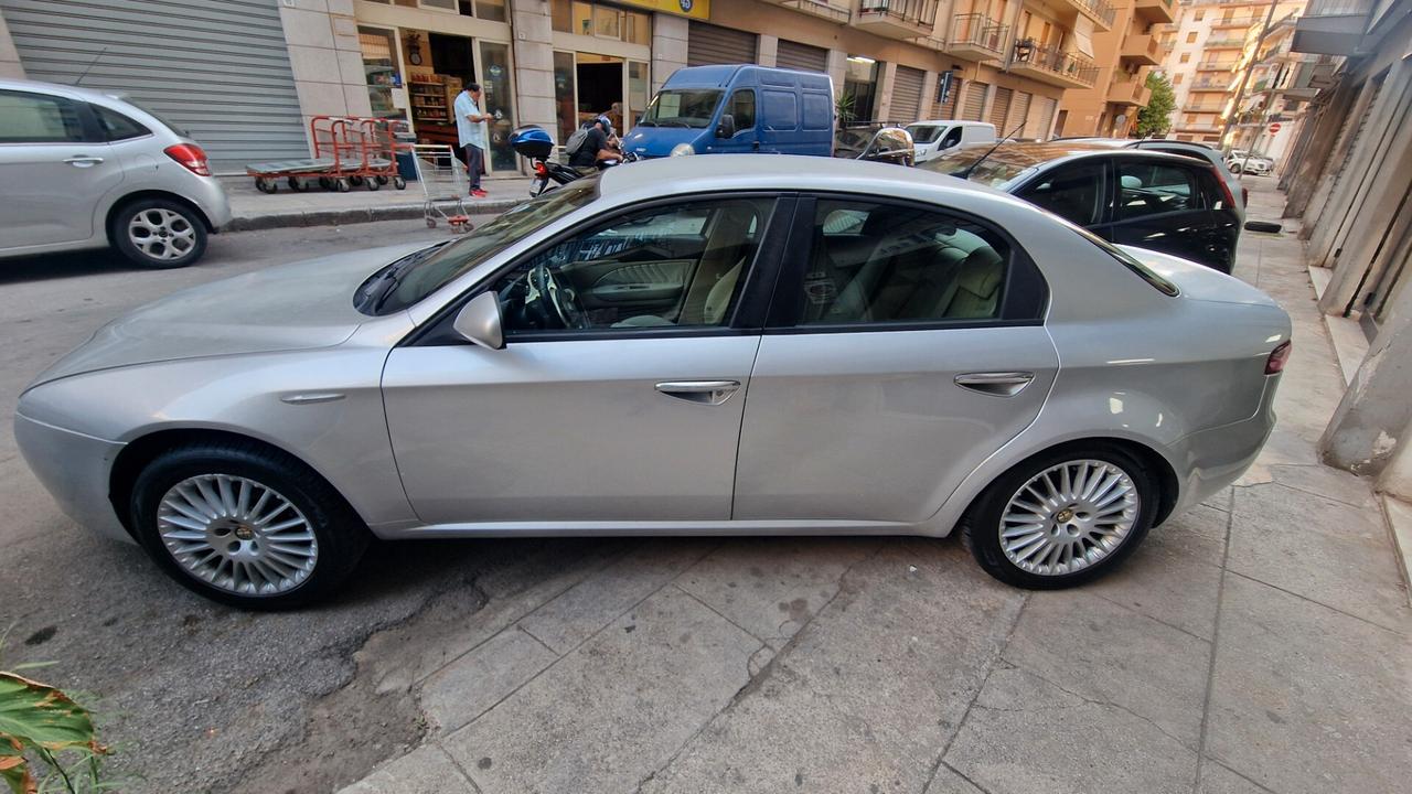 Alfa Romeo 159 1.9 JTDm 16V Progression