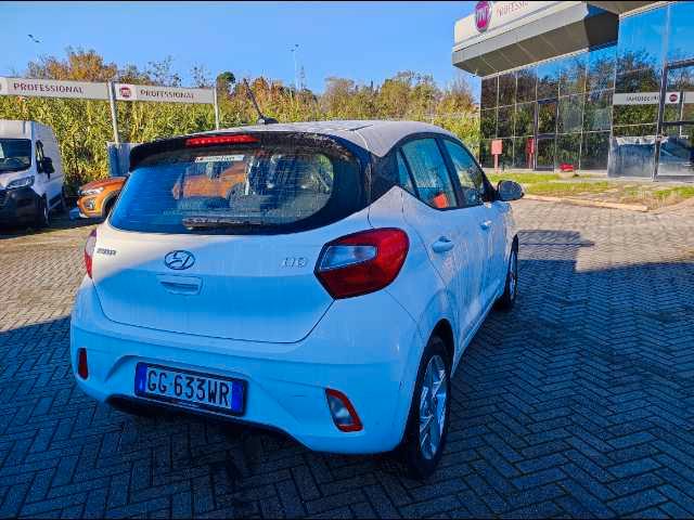 HYUNDAI i10 III 2020 - i10 1.0 mpi Tech Connect Pack at