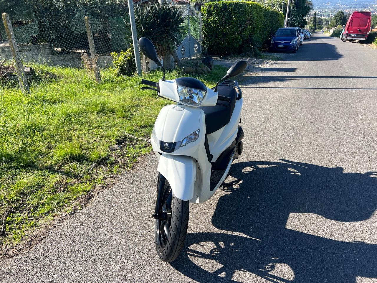 Peugeot Tweet 125