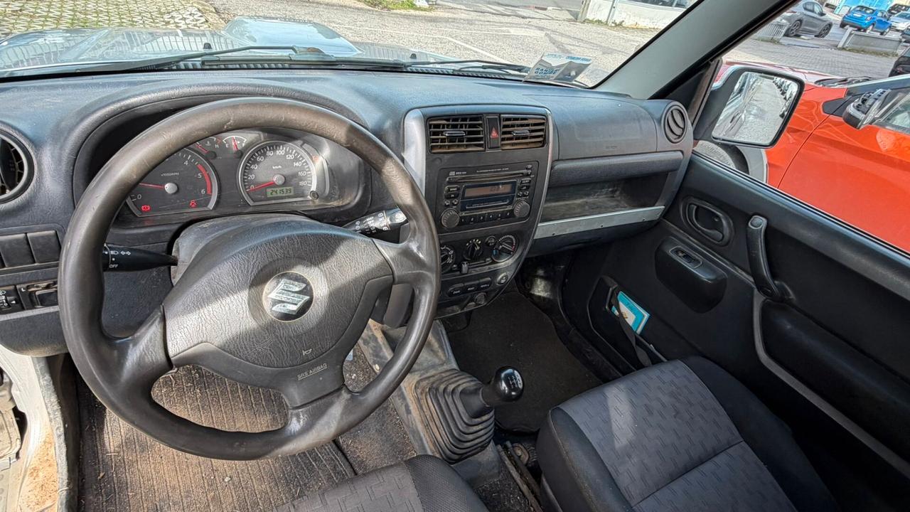 Suzuki Jimny 1.5 DDiS cat 4WD JLX Autocarro