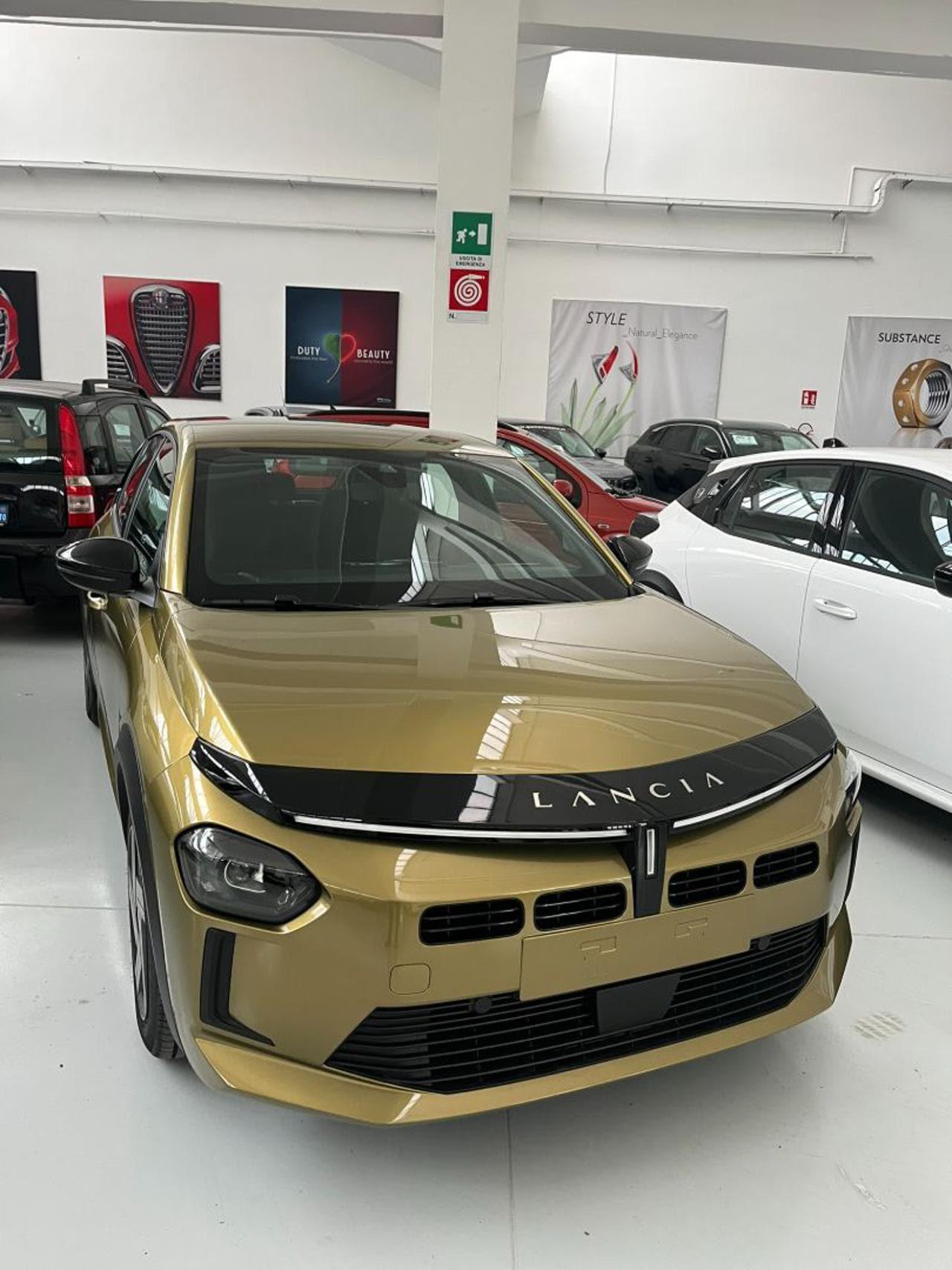 LANCIA Ypsilon 4ª serie Ypsilon Hybrid e-DCT