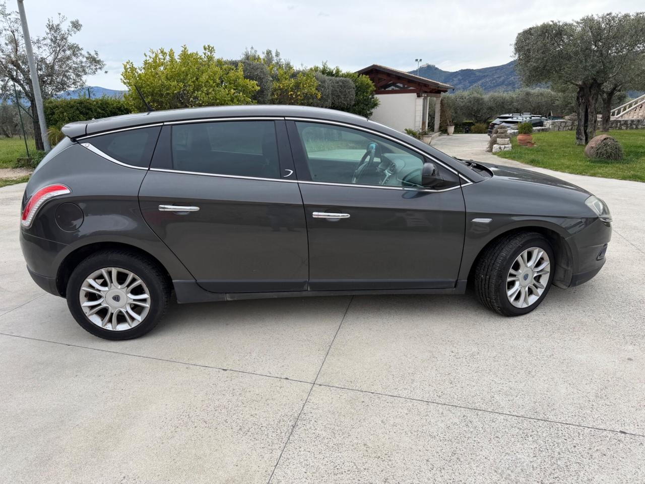 Lancia Delta 1.6 MJT 120 CV DIESEL