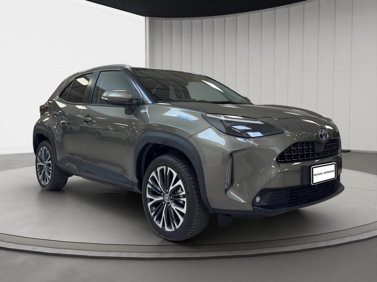 Toyota Yaris Cross 1.5h Lounge fwd 116cv e-cvt