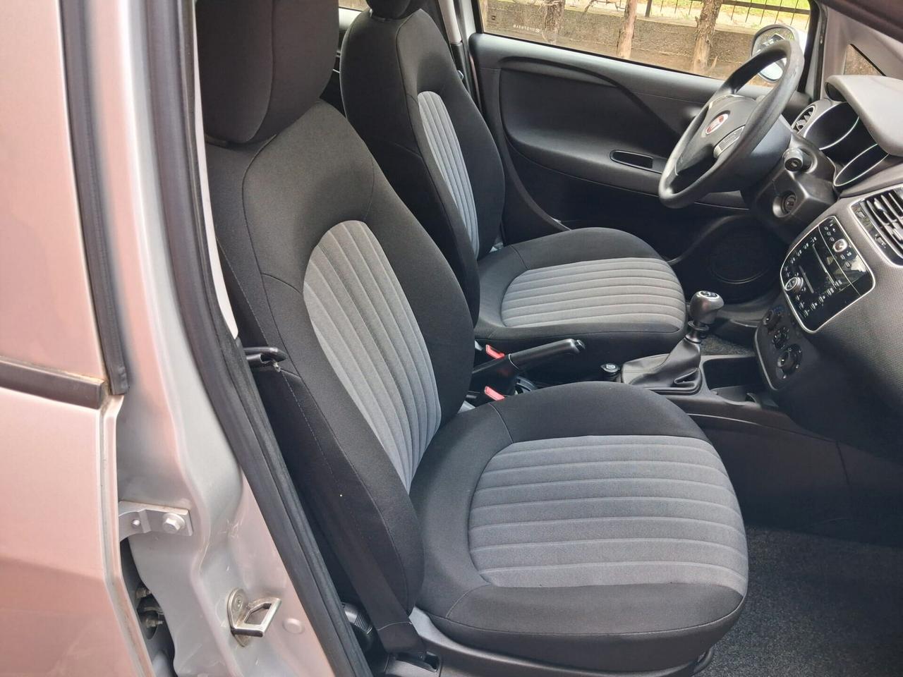 Fiat Punto 1.2 8V 5 porte Street