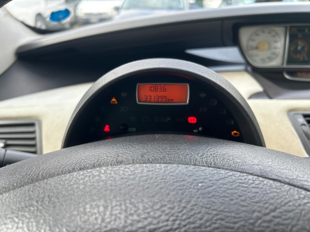 Lancia Phedra 2.2 JTD 7 Posti