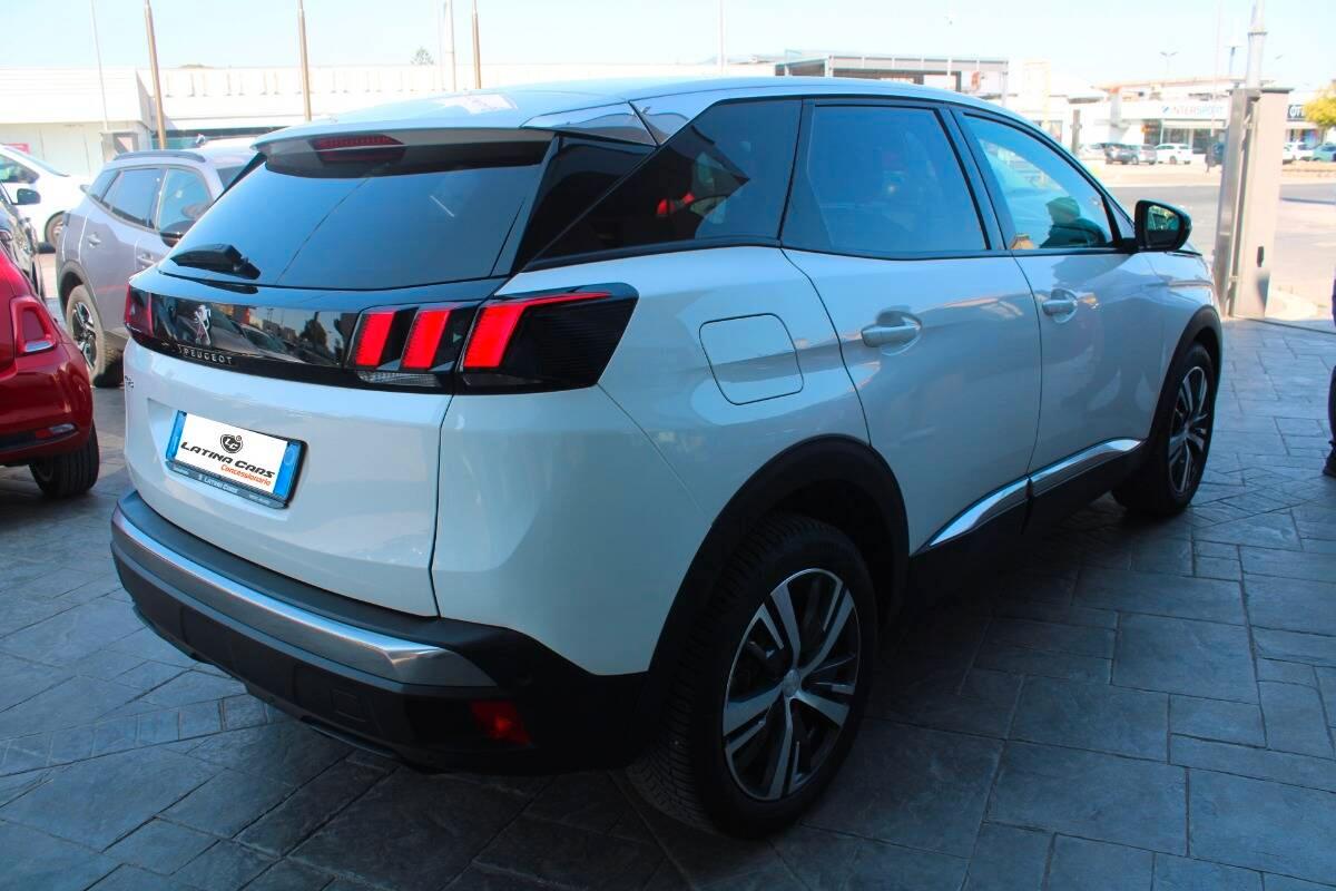 Peugeot 3008 II 1.5 bluehdi Allure Pack s&s 130cv AUTO con CarPlay